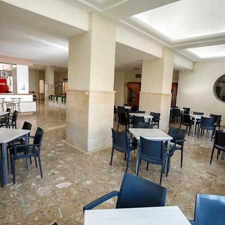 Hotel Tres Anclas Gandia Exterior photo