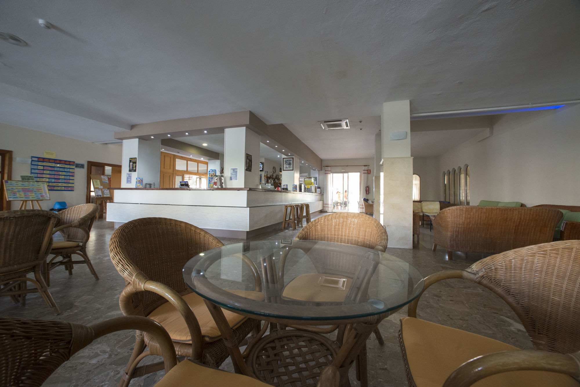 Hotel Tres Anclas Gandia Exterior photo