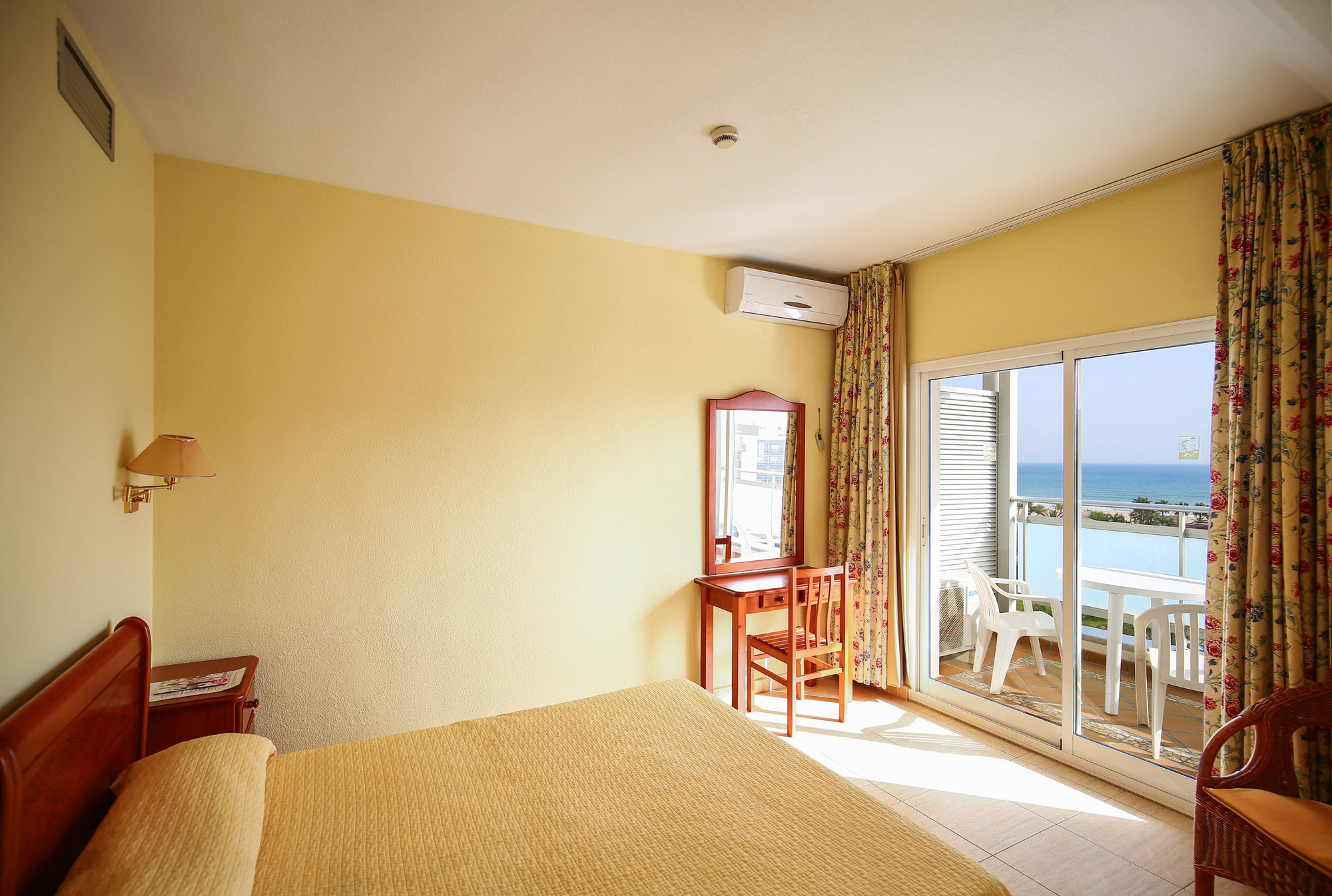 Hotel Tres Anclas Gandia Exterior photo